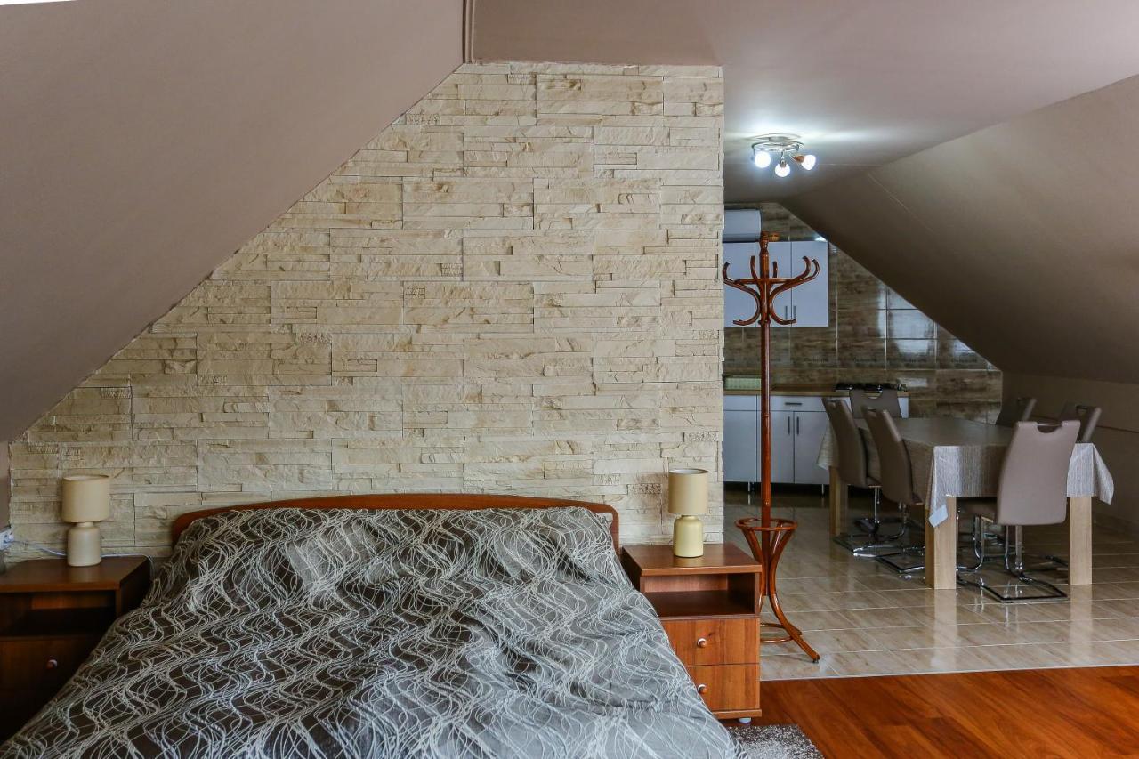 Gardi Apartman Szekszárd 外观 照片