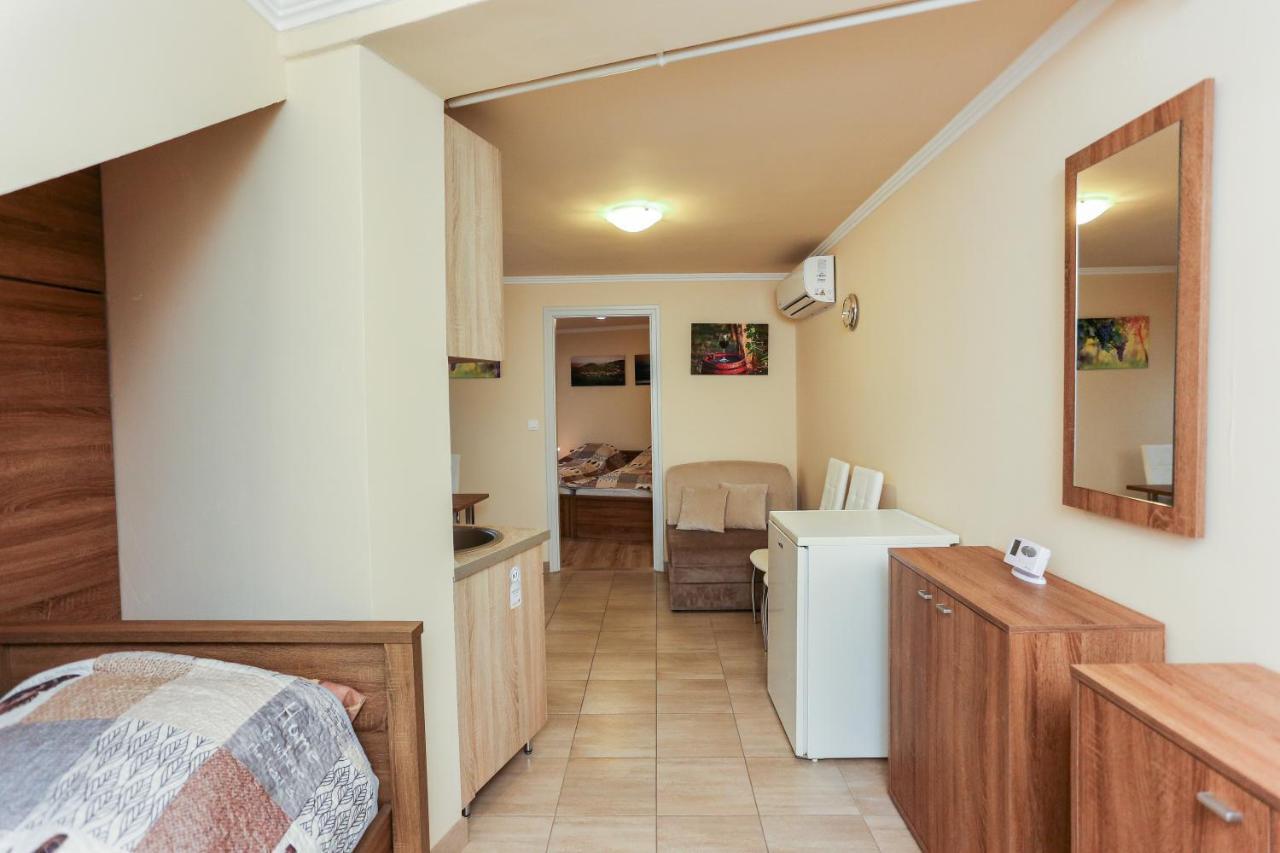 Gardi Apartman Szekszárd 外观 照片