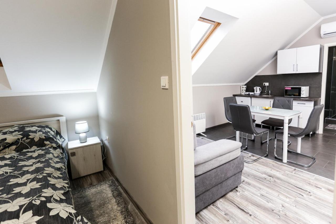 Gardi Apartman Szekszárd 外观 照片